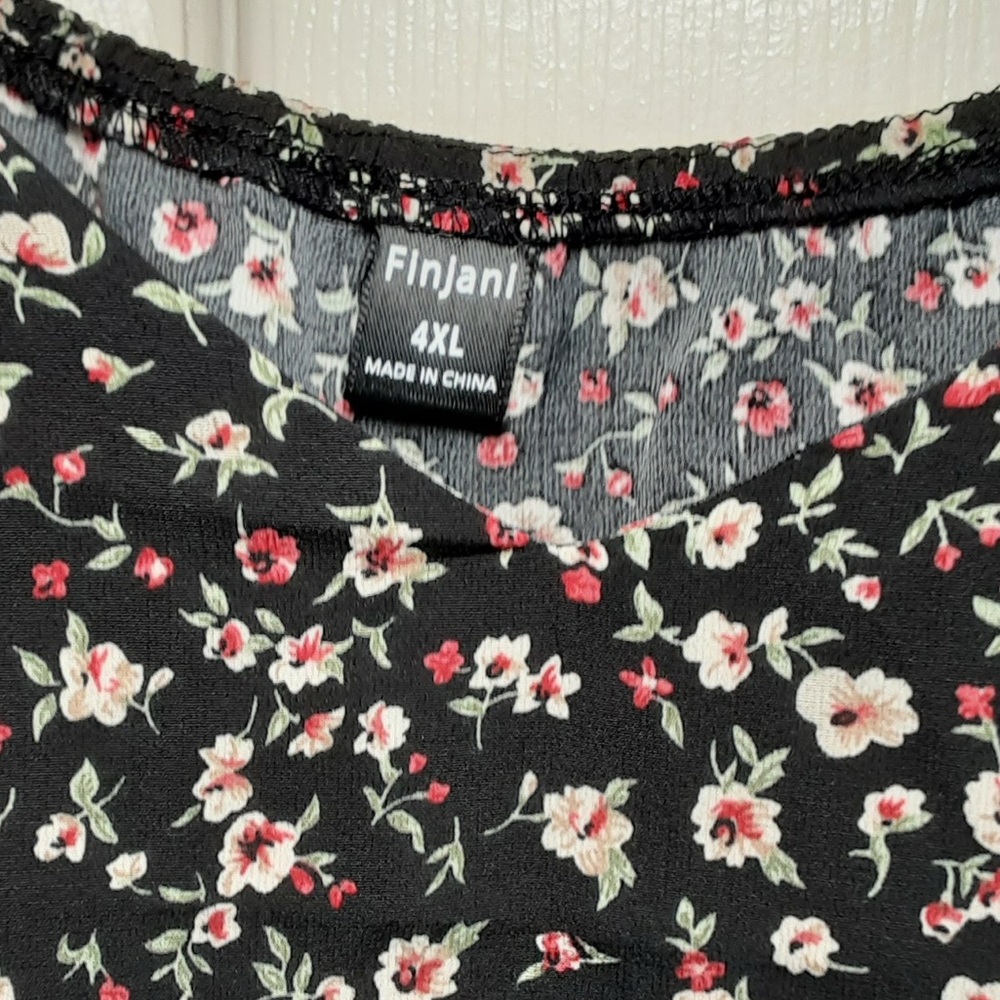 Finjani Floral Ruffle Dress - Picture 3 of 7